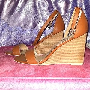 Steve Madden "Mary" cognac wedge sandals 8.5